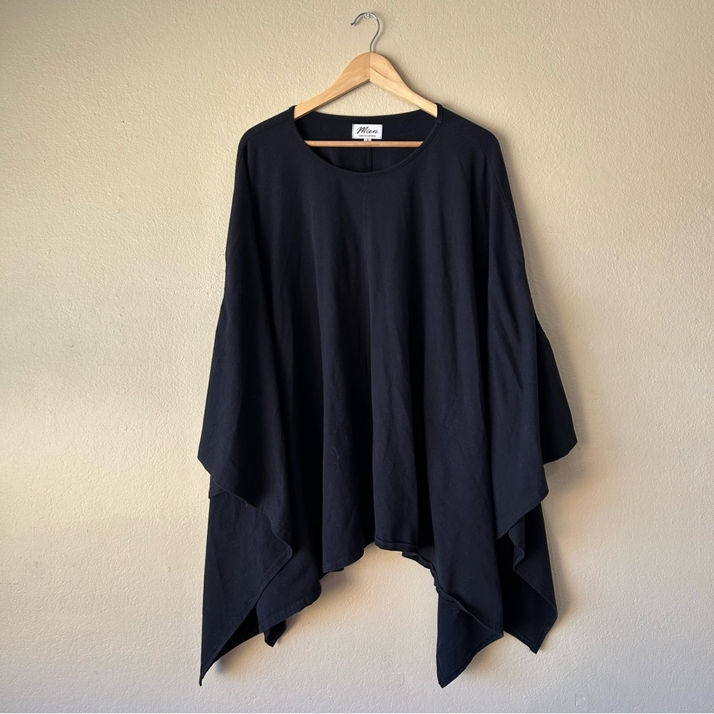 Mien Studios Belle Poncho in True Black